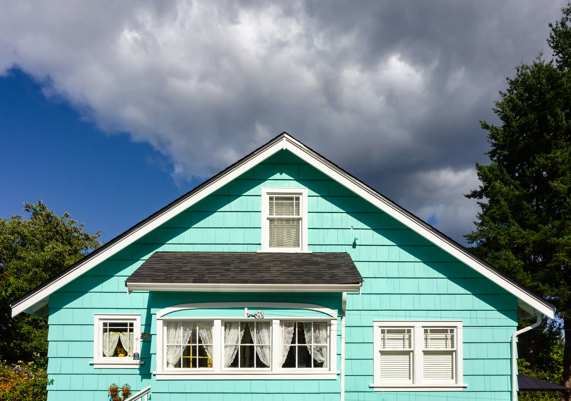 You are currently viewing Buying a House in Houston: Know Essential Tips